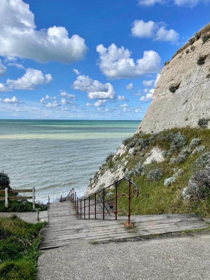 Chez Manou, Appt Spacieux Et Elegant Proche Mer Олт Екстериор снимка